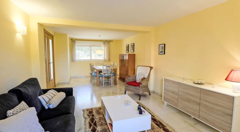Photo of Playa Tarraco Apartment 2