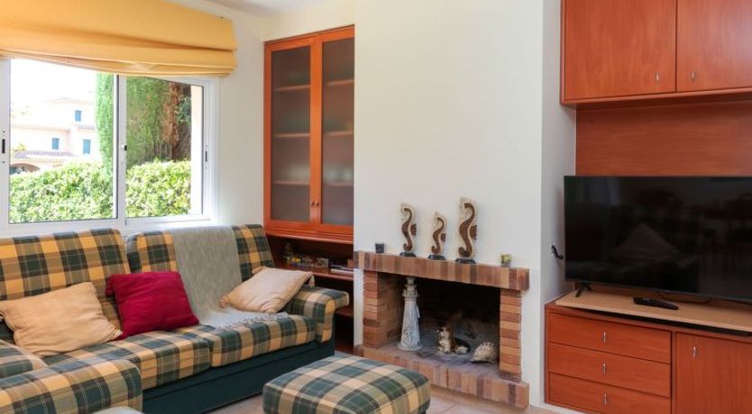 Photo of Port Pals Beach Apartment 10