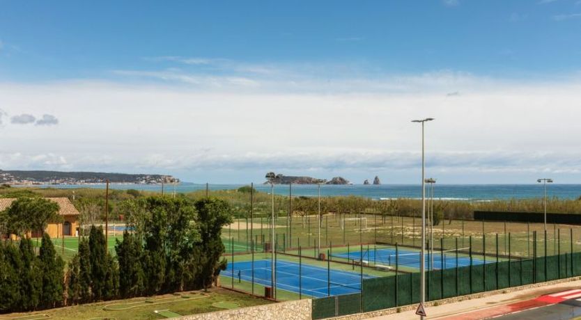 Photo of Port Pals Beach Apartment 10