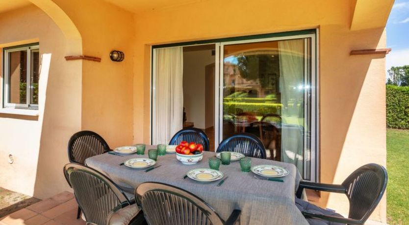 Photo of Port Pals Beach Apartment 10