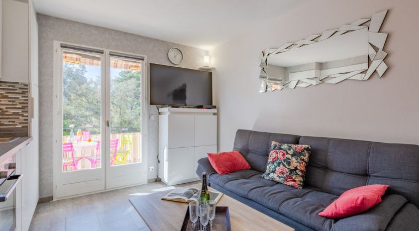 Photo of La Nuit de Mai Apartment 6