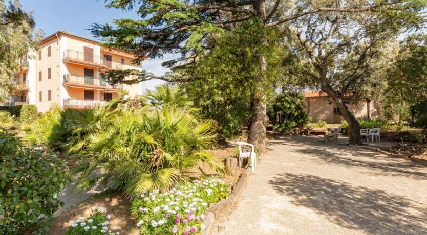 Photo of La Nuit de Mai Apartment 6