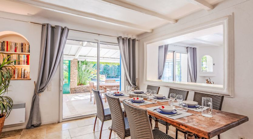 Photo of Villa Cyrnos