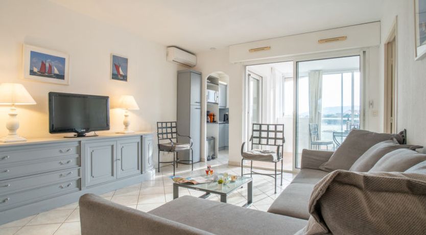 Photo of Les Calanques d'Azur