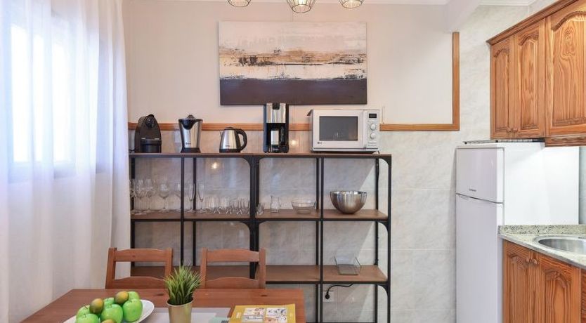 Photo of Los Canarios 122