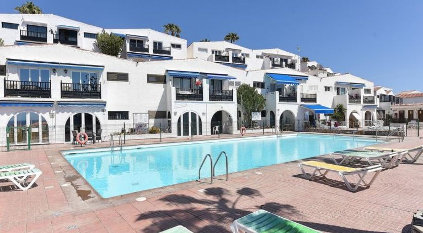 Photo of Los Canarios 122