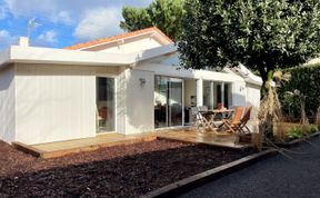 Photo of La Petite Doussy