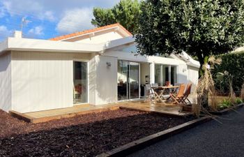 La Petite Doussy Holiday Home