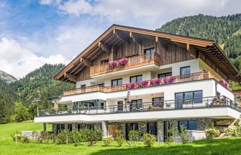 Bergleben Holiday Home