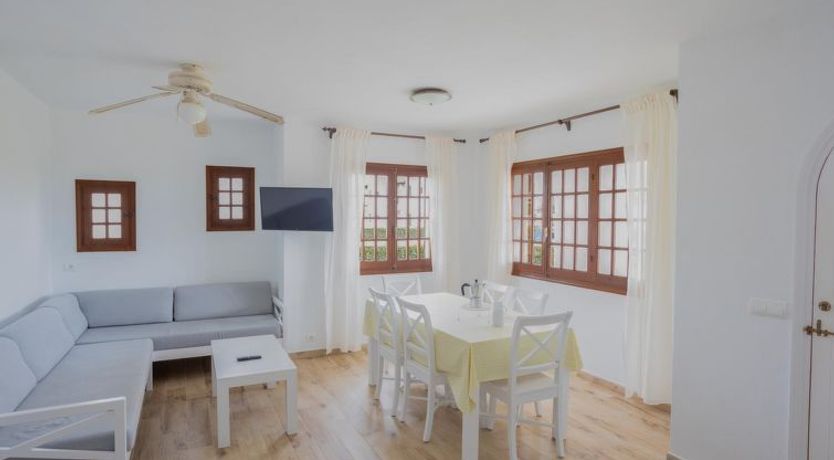 Photo of Son Bou Gardens 3 dorm