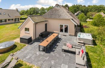 Lethehuis Holiday Home