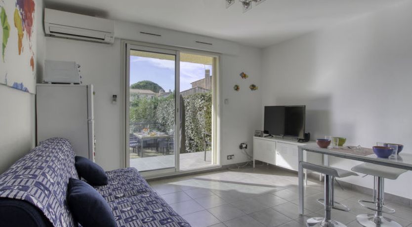 Photo of L'Ile heureuse Apartment 8