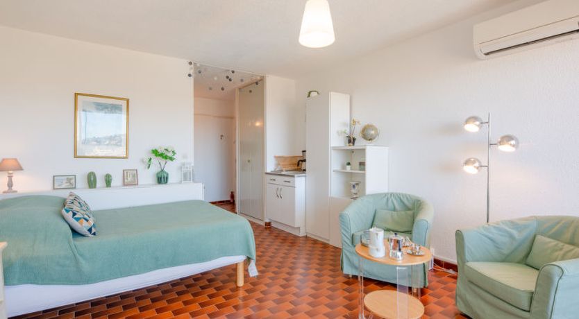 Photo of Les Côteaux du Préconil Apartment 6