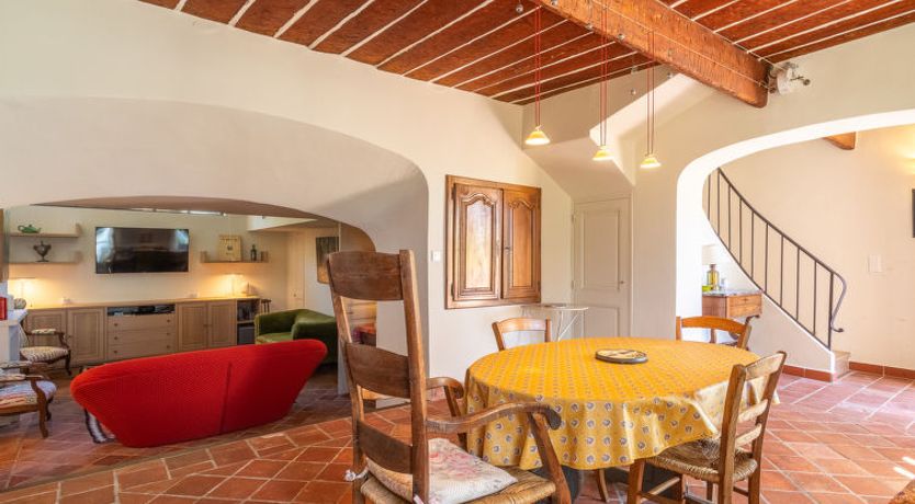 Photo of Le Clos du Pierredon