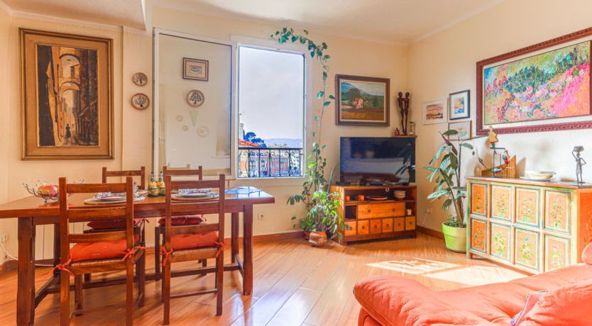 Photo of L'Île de Beauté