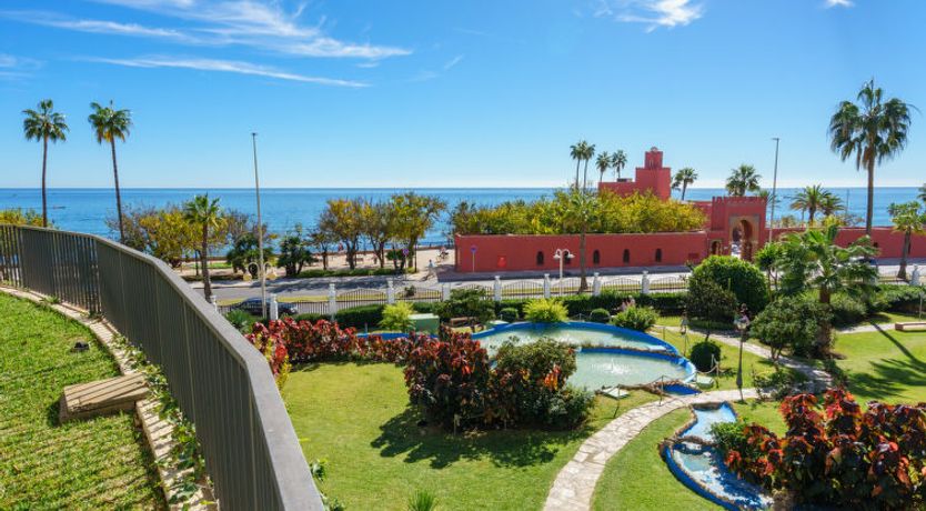 Photo of Benalbeach Apartment 7