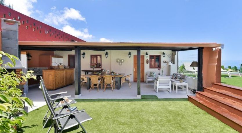 Photo of Arriba Arucas