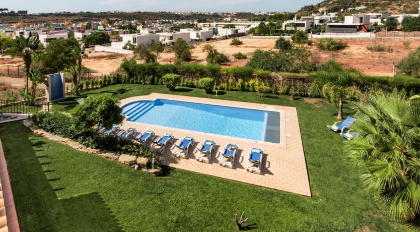 Photo of Amendoeiras