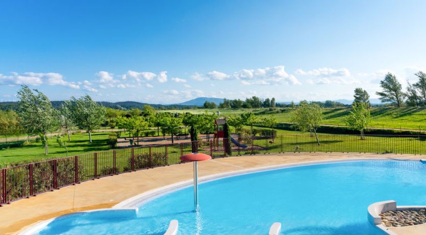 Photo of Les Hauts du Lac Holiday Home 5