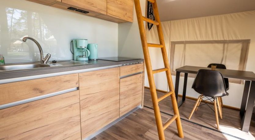 Photo of Papendaal lodge 6 Glampingtent Apartment 2