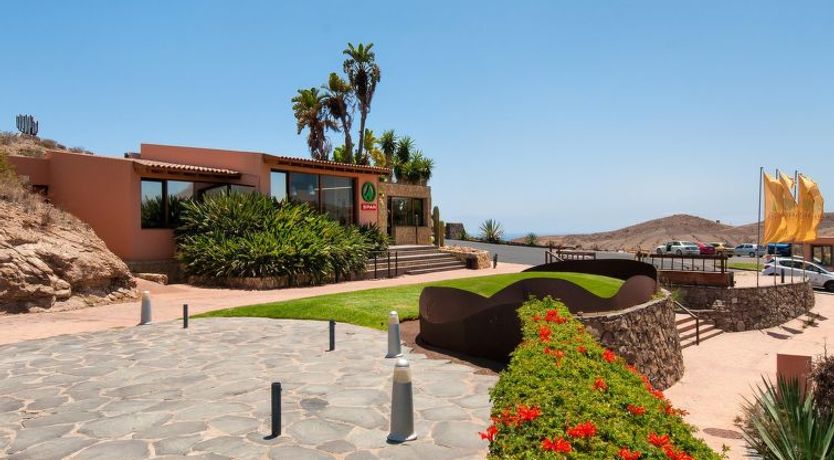 Photo of Salobre Villa 2