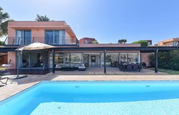 Salobre Villa 2 Holiday Home