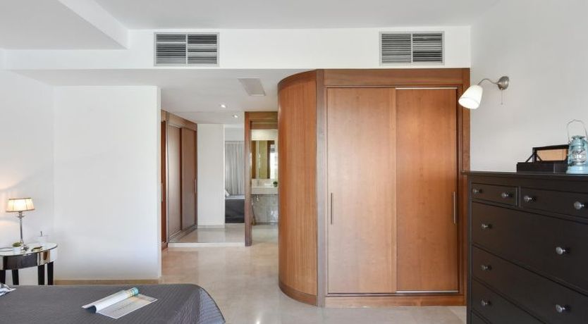 Photo of Salobre Villa 2