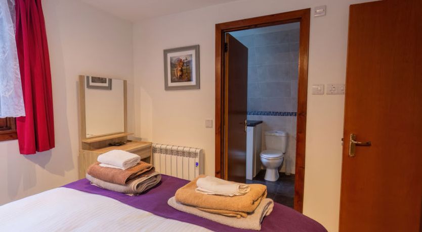 Photo of Lothlorien Lodge 4