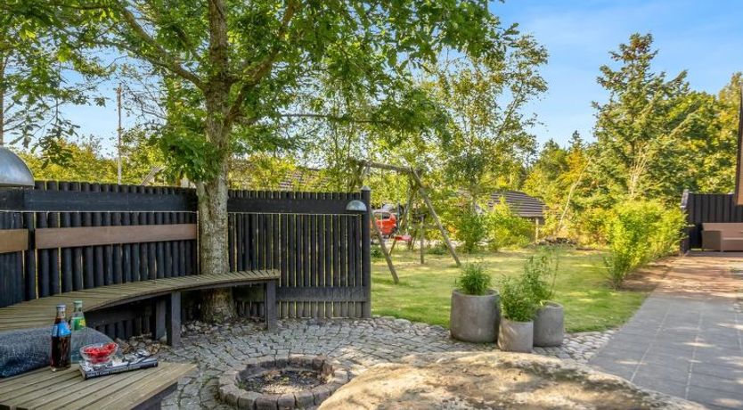 Photo of "Roska" - 1.3km from the sea