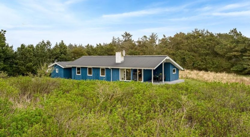 Photo of "Conny" - 350m from the sea