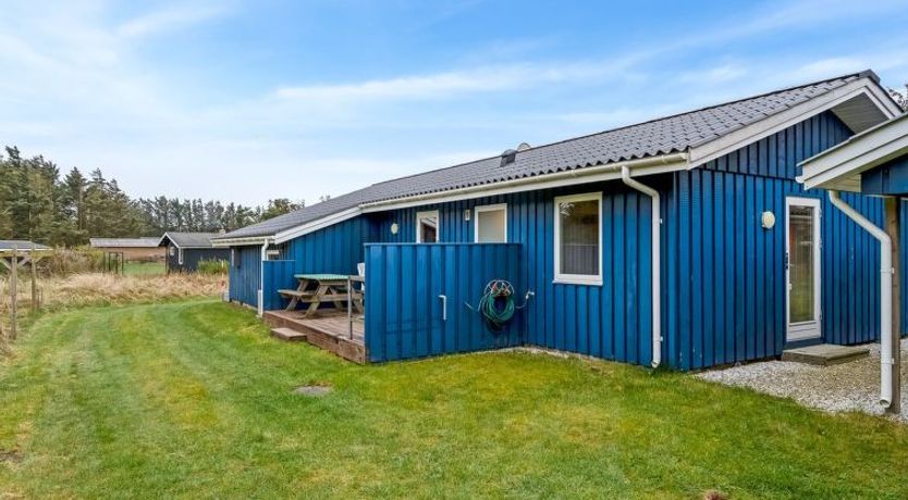 Photo of "Conny" - 350m from the sea