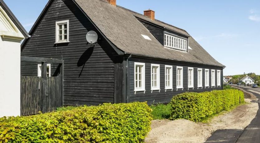 Photo of "Ejnarine" - 600m to the fjord