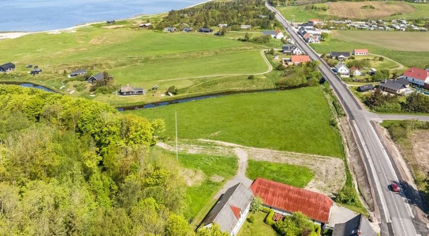 Photo of "Ejnarine" - 600m to the fjord