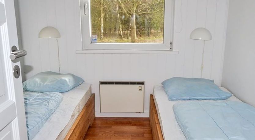 Photo of "Mikaela" - 1km from the sea