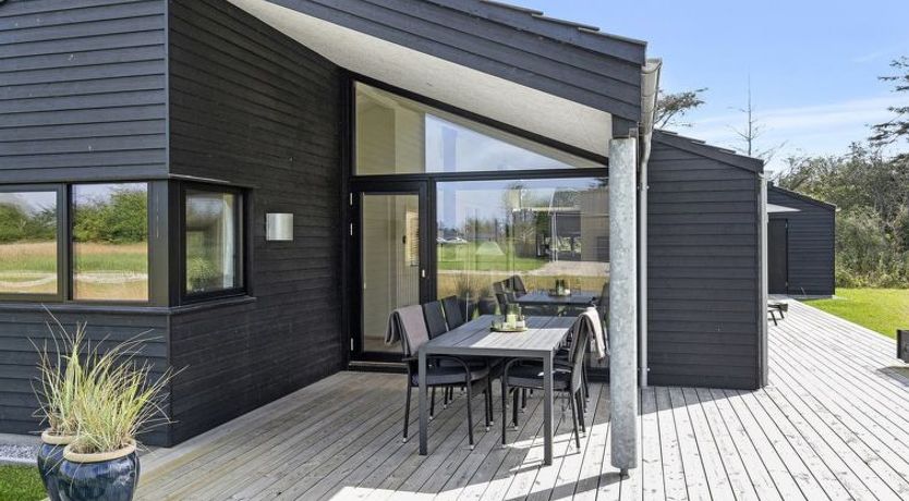 Photo of "Talitha" - 1.5km from the sea