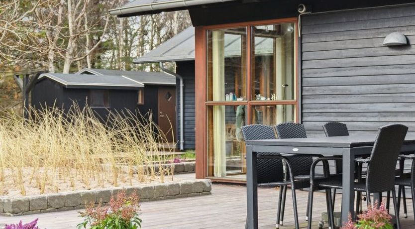 Photo of "Nannah" - 100m from the sea