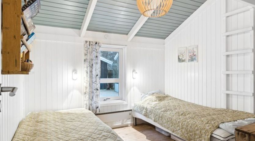 Photo of "Pauliina" - 500m from the sea