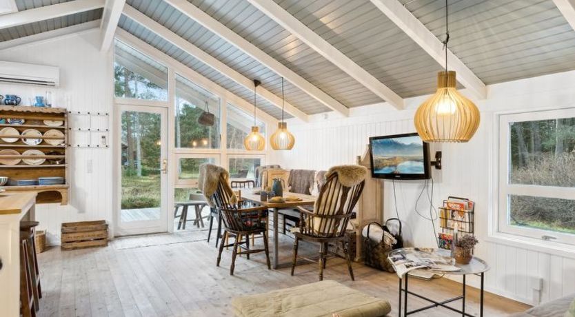 Photo of "Pauliina" - 500m from the sea