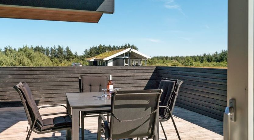 Photo of "Dorothe" - 1.4km from the sea