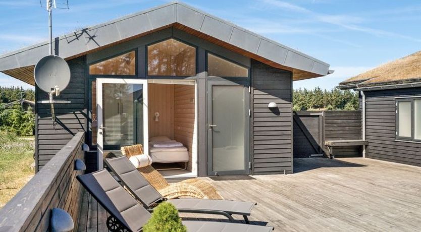 Photo of "Dorothe" - 1.4km from the sea