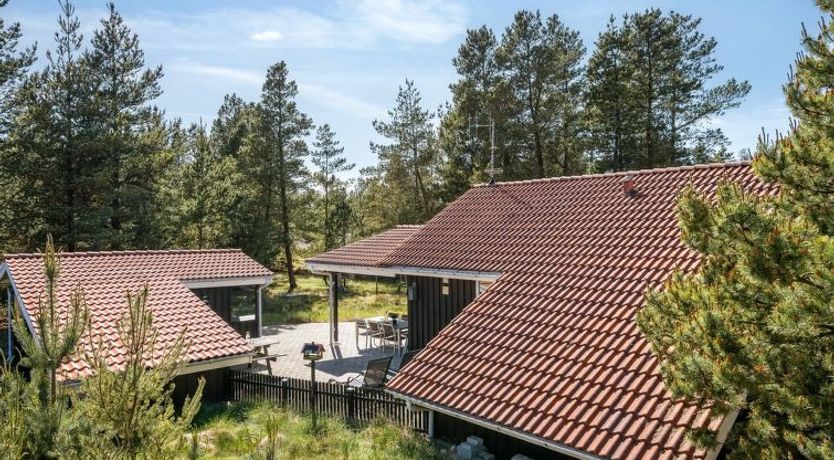 Photo of "Augustine" - 1.6km from the sea