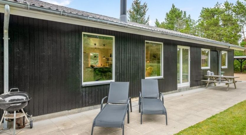 Photo of "Eleni" - 2.5km from the sea