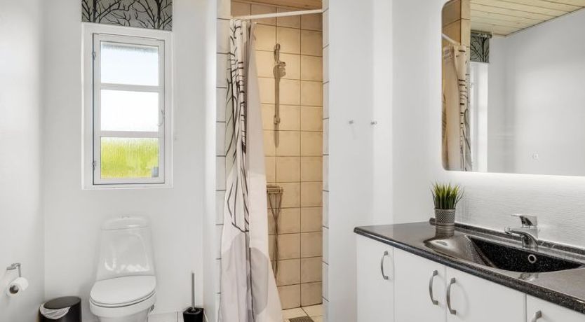 Photo of "Annemie" - 1.8km from the sea