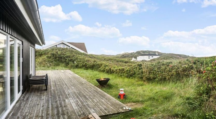 Photo of "Mirla" - 50m from the sea