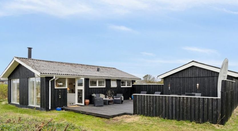 Photo of "Zina" - 600m from the sea