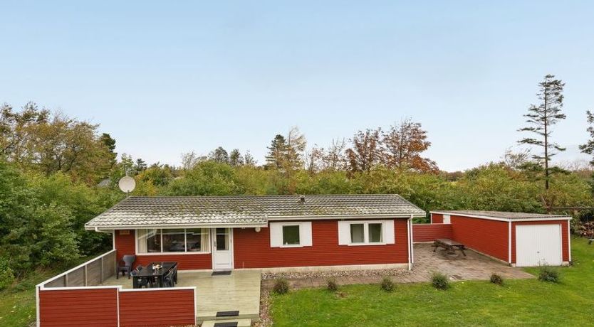 Photo of "Leny" - 450m to the fjord