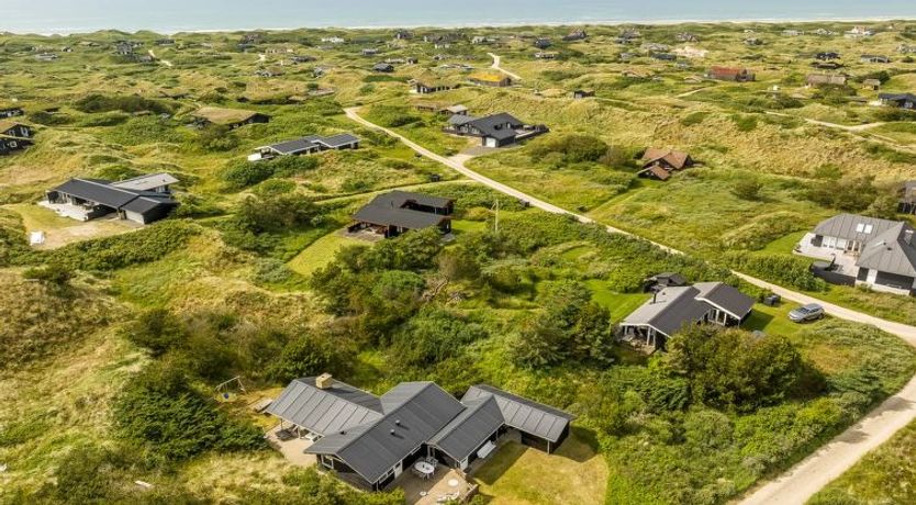 Photo of "Selenia" - 1km from the sea