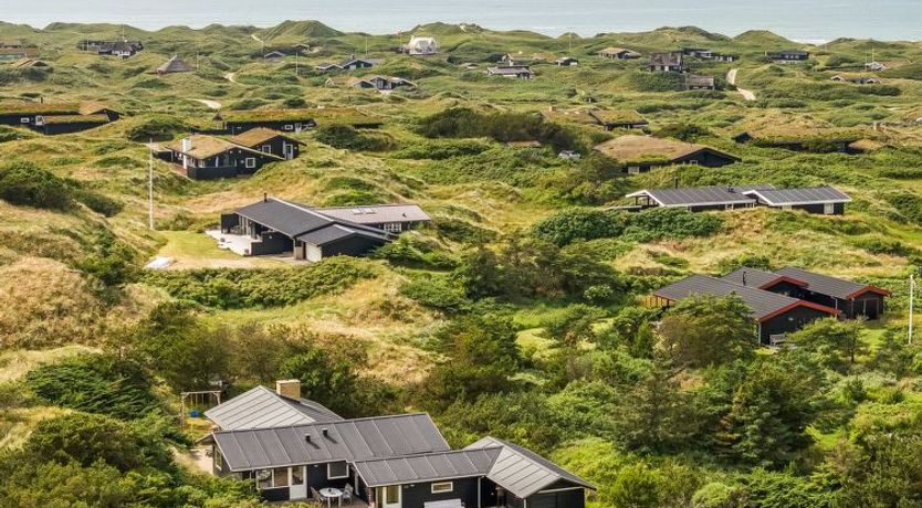 Photo of "Selenia" - 1km from the sea