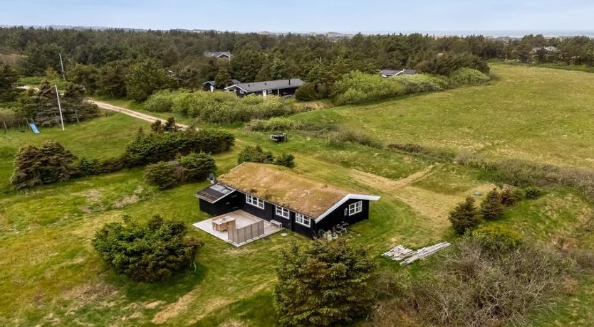 Photo of "Tera" - 600m from the sea