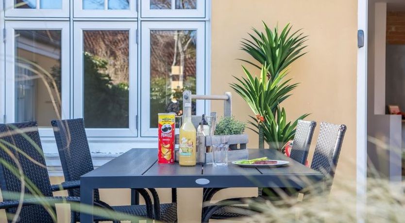 Photo of "Yorick" - 300m from the sea